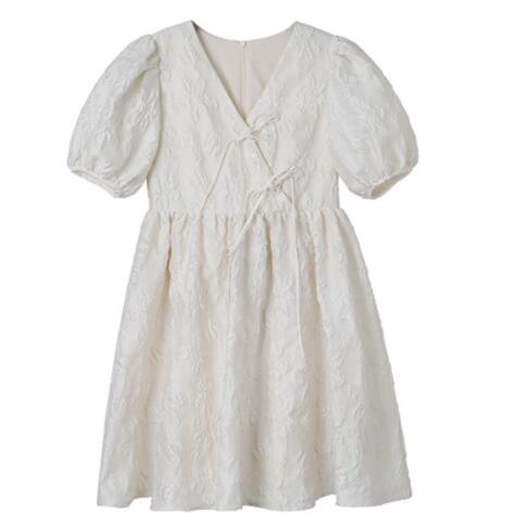 夏季法式復古提花色織布裙子肌理感白色盤扣v領連衣裙女